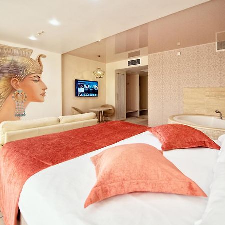 Hotel Palladium Odessa Esterno foto