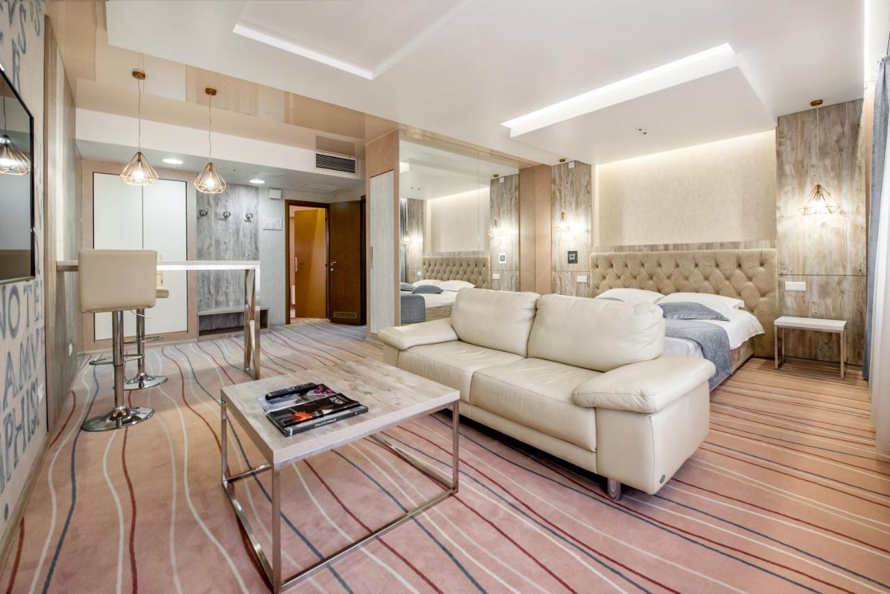Hotel Palladium Odessa Esterno foto